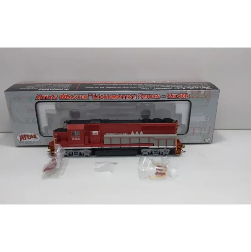 Trains|Atlas 10000972 HO Scale Vermont Railway GP40-2 Ph2 Diesel Engine #303 - Model Train Junction: Quality Parts and Art Supplies