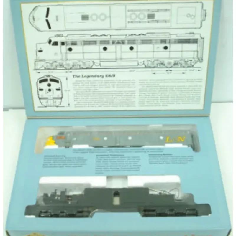 Trains*Life Like 21003 HO Louisville & Nashville E8/9 Diesel Locomotive #786 - Model Train Junction: Quality Parts and Art Supplies