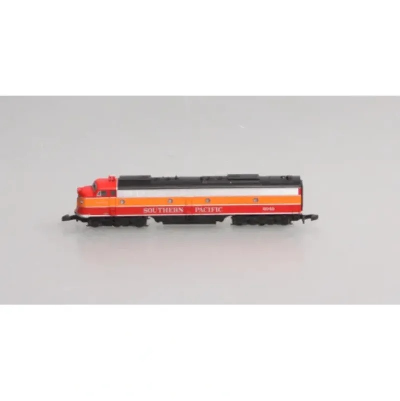 Trains*Marklin 88628 Z Southern Pacific American E 9 Diesel Electric Locomotive LN - Model Train Junction: Quality Parts and Art Supplies