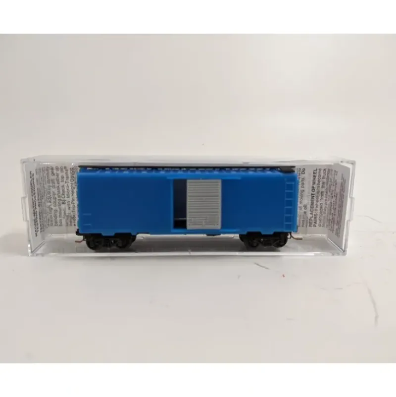 Trains*Micro-Trains 02000000 N Undecorated 40' Standard Single Door Boxcar - Painted EX/Box - Model Train Junction: Quality Parts and Art Supplies