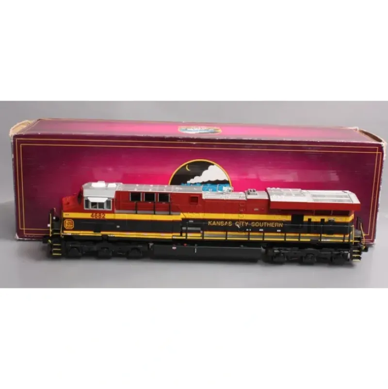 Trains*MTH 20-2982-1 KCS ES44AC Diesel Engine w/PS2 #4682 (Hi-Rail Wheels) - Model Train Junction: Quality Parts and Art Supplies