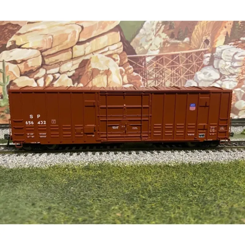 Rapido, HO Scales, 137008-4, B-100-40 Box Car, SP/UP Shield Repaint, #656389 - Model Train Junction: Quality Parts and Art Supplies Hot