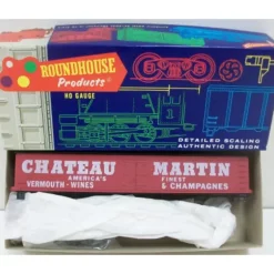 Roundhouse 3612 HO Chateau Martin Express Reefer Kit - Model Train Junction: Quality Parts and Art Supplies Best