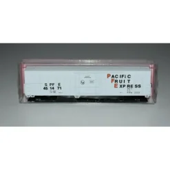 Roundhouse 8425 N Scale SPFE Box Car Kit #451471 NIB - Model Train Junction: Quality Parts and Art Supplies Best