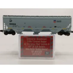 Scale Trains SXT31421 N Union Pacific Gunderson 5188 Covered Hopper Car #95504 LN/Box - Model Train Junction: Quality Parts and Art Supplies Outlet