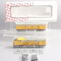 Stewart 5916 HO Union Pacific Double Headlight EMD F9 A/B Diesel Locomotive Set - Model Train Junction: Quality Parts and Art Supplies Online