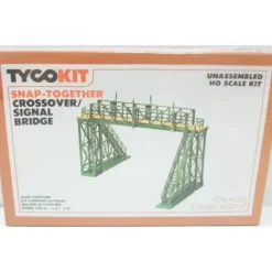 Tyco 7767 HO Scale Crossover/Signal Bridge Kit - Model Train Junction: Quality Parts and Art Supplies
