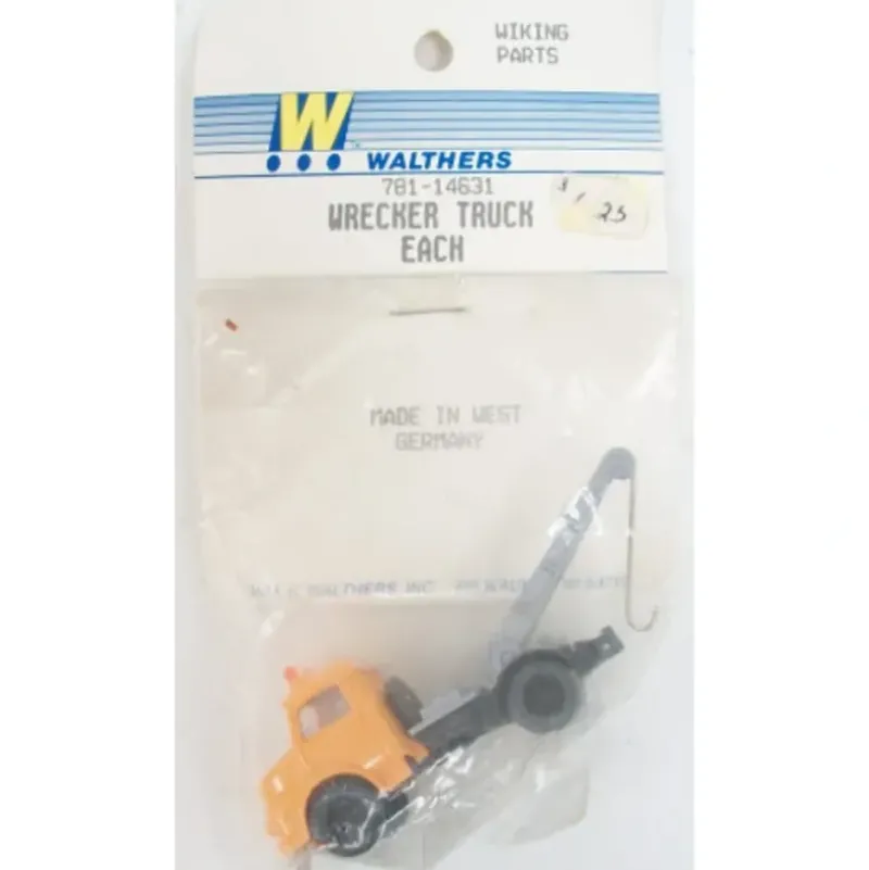 Walthers 781-14631 Wrecker Truck - Model Train Junction: Quality Parts and Art Supplies New