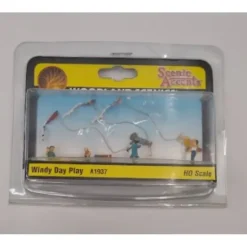 Woodland Scenics A1937 HO Scenic Accents Windy Day Play Figures (Set of 8) - Model Train Junction: Quality Parts and Art Supplies Clearance