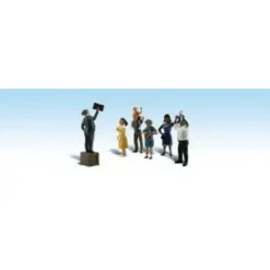 Woodland Scenics A1925 HO Scenic Accents Sermon on the Crate Figures (Set of 7) - Model Train Junction: Quality Parts and Art Supplies Best