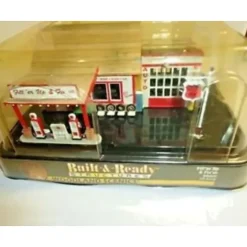 Woodland Scenics BR5025 HO Built-&-Ready Fill'er Up & Fix'er Building - Model Train Junction: Quality Parts and Art Supplies Outlet